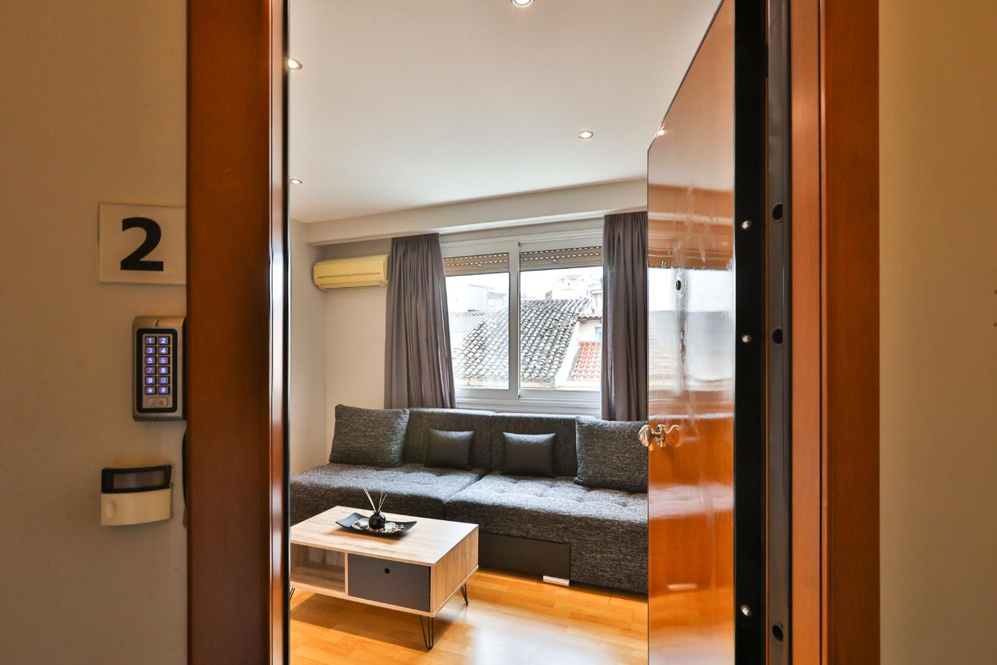 Apartment 1 Bd Nikiou Cosy By Live&travel *