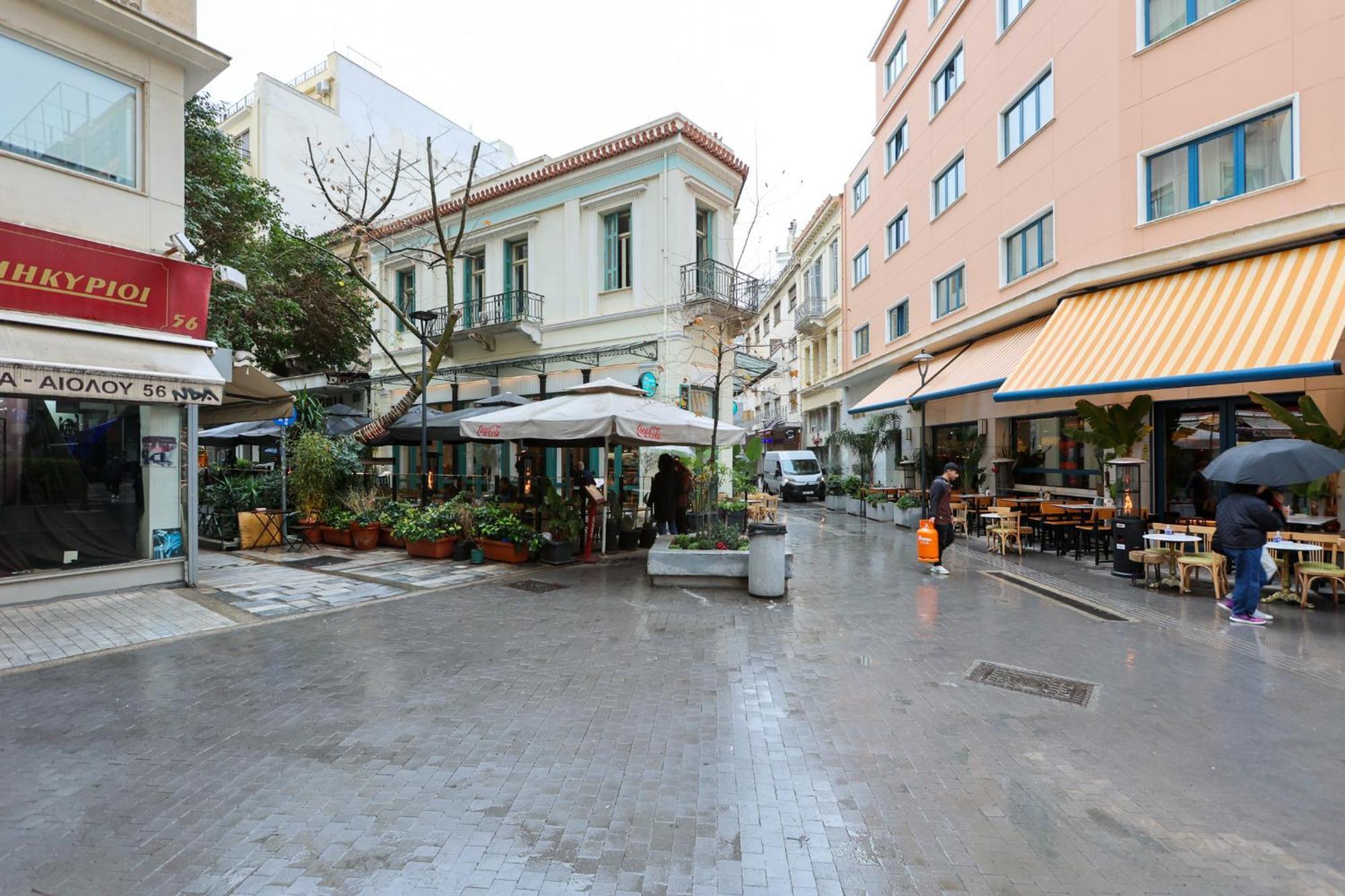 1 Bd Nikiou Cosy By Live&travel